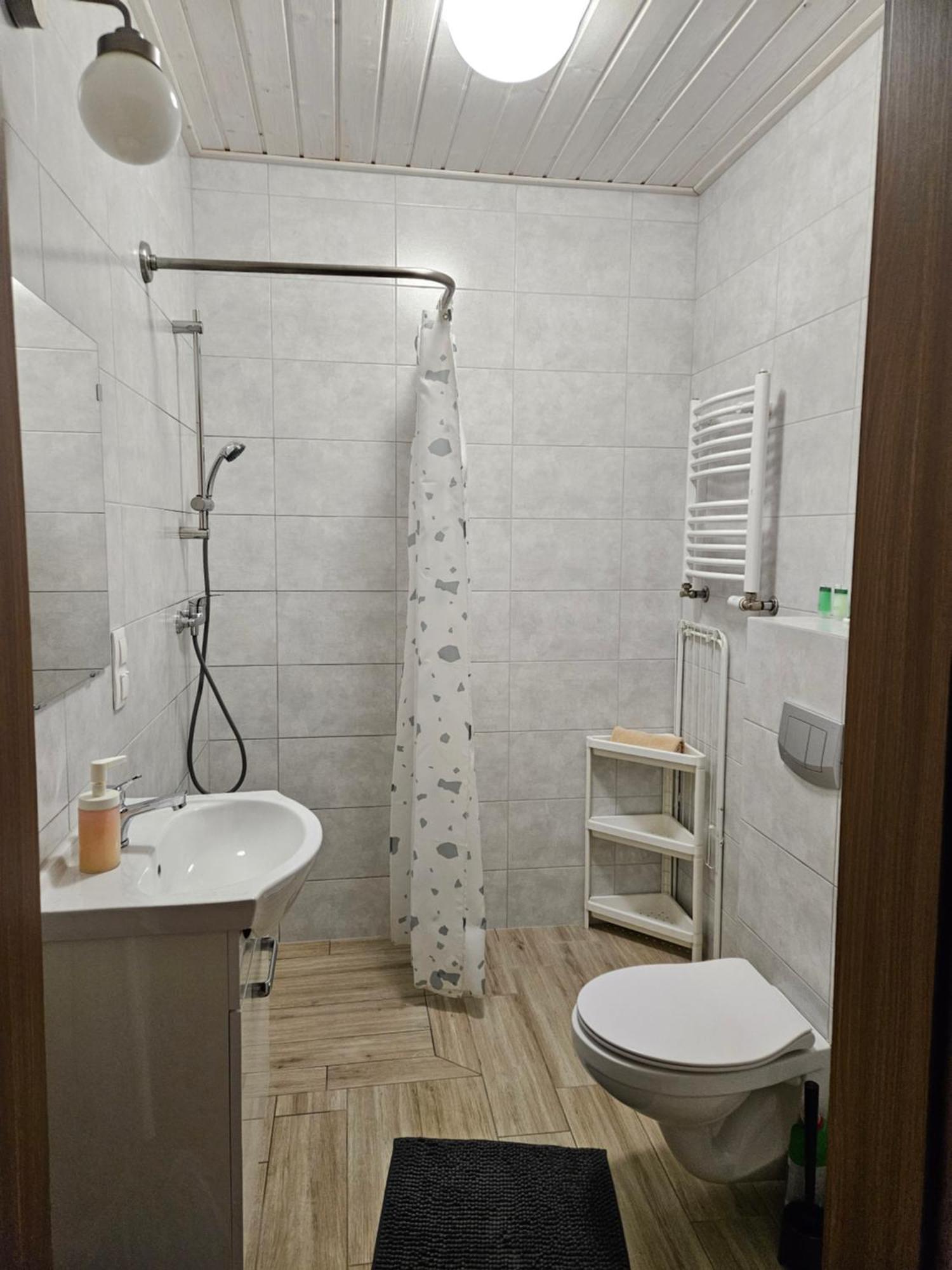 Bingo Apartman Powidz  Kültér fotó